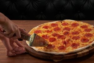How Many Slices in a Large Pizza? Here’s What to Expect 1 The Typical Slice Count in a Large Pizza