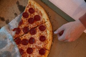 Are Family Meal Bundles Included in the Best Pizza Deals Right Now? 1 Why Family Meal Bundles Are So Popular